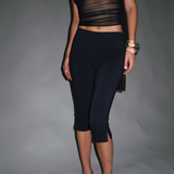 KNEE DEEP CAPRI PANTS