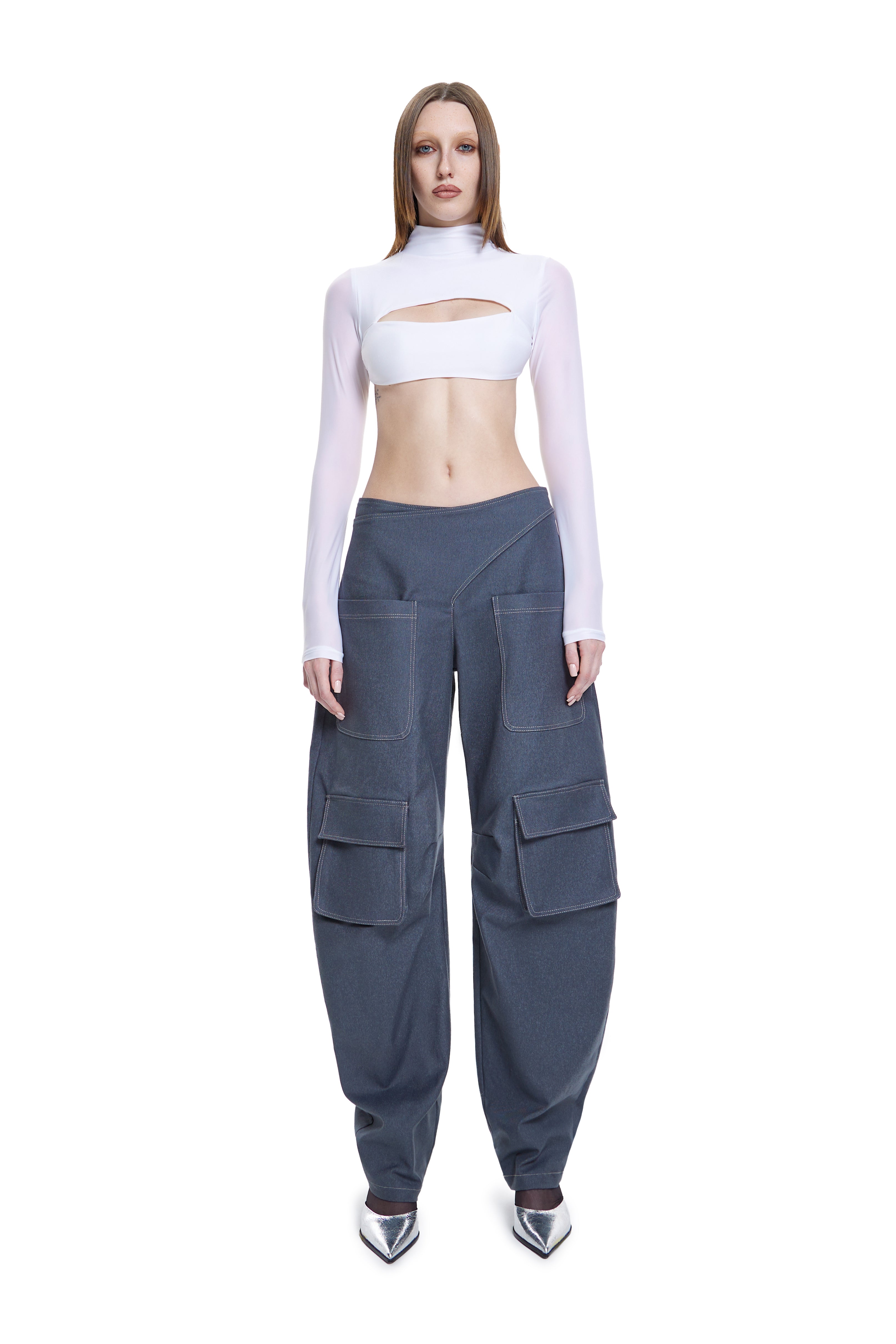 Khela mavi cutout detaylı geniş paça tasarımlı rahat kalıp pantolon