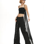 Siyah metal düğmeli yırtmaçlı bol pantolon