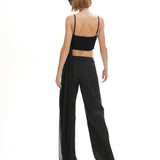 Siyah uzun tül kuyruklu kare yaka tül top