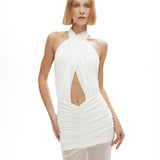 Beyaz tül kumaş büzgü detaylı göğüs dekolteli transparan maksi elbise