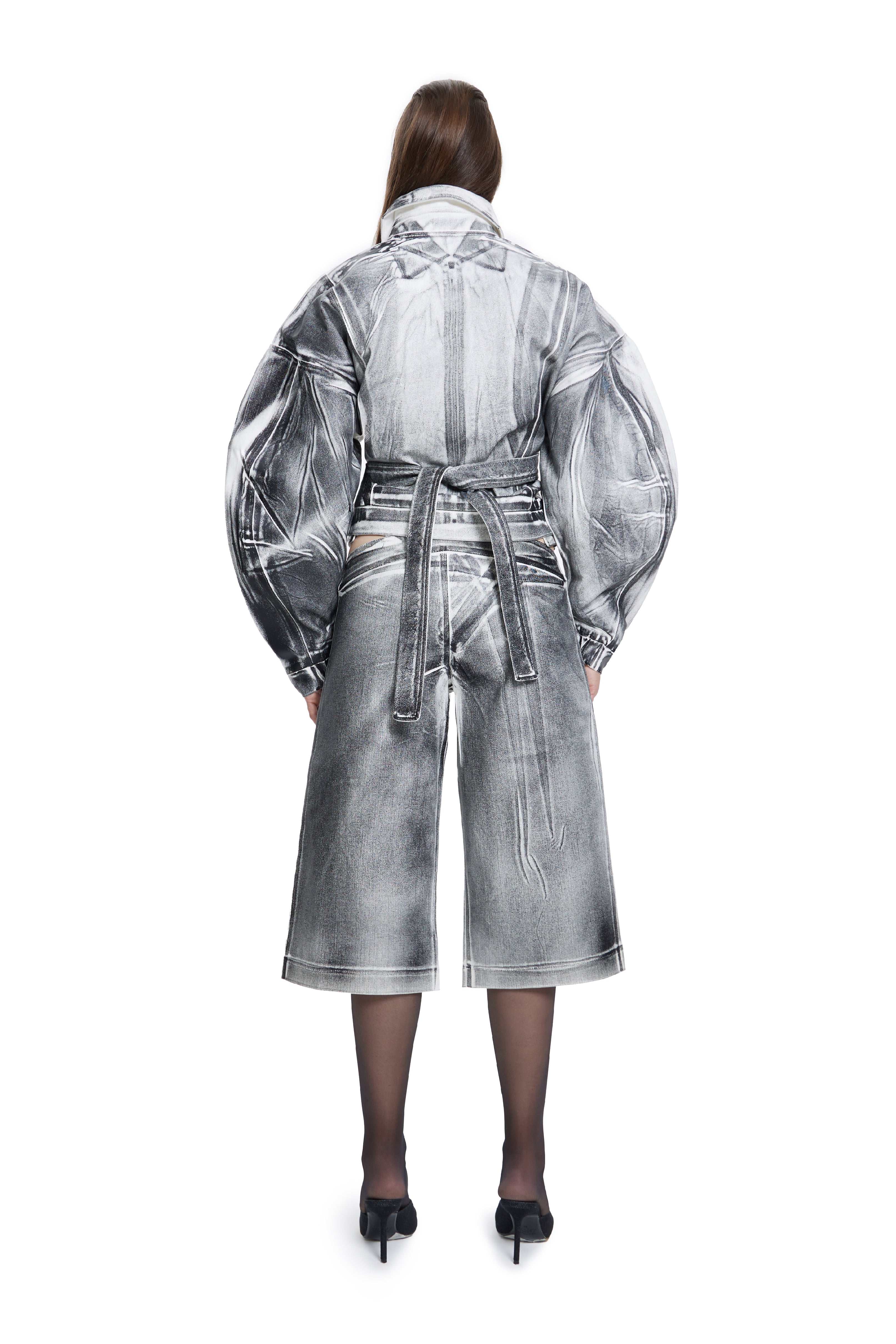 Khela bel dekolteli demir tokalı gri denim bermuda