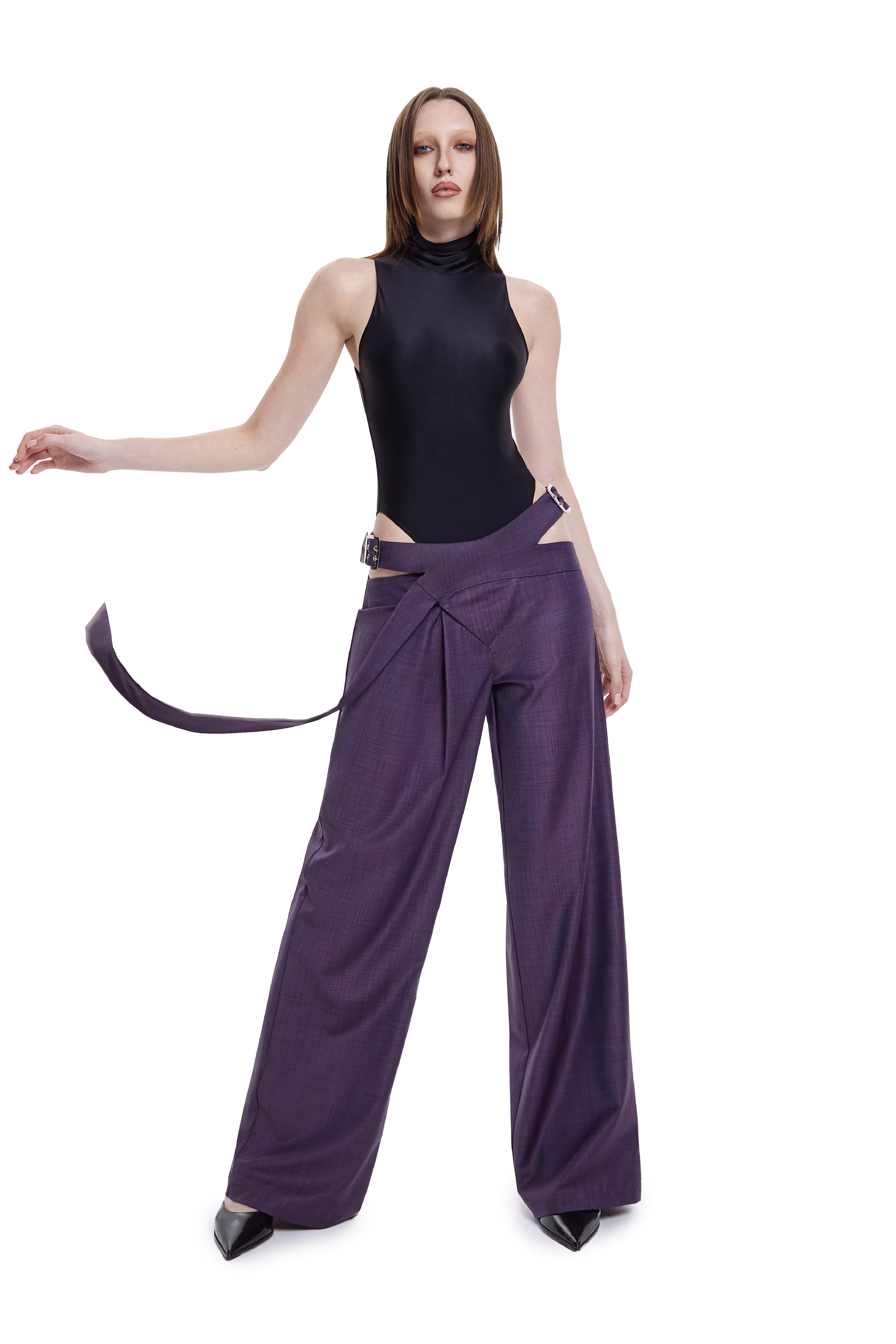 Khela bel dekolteli demir tokalı mor kumaş pantolon