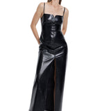 Khela parlak kumaş askılı derin yırtmaçlı maksi elbise