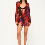 Çiçek desenli şifon uzun kollu bağlamalı plaj elbisesi