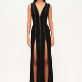 Siyah agraflı derin V yaka çift yırtmaçlı maxi elbise