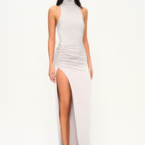 İnci yüksek yaka drapeli derin yırtmaçlı maxi elbise