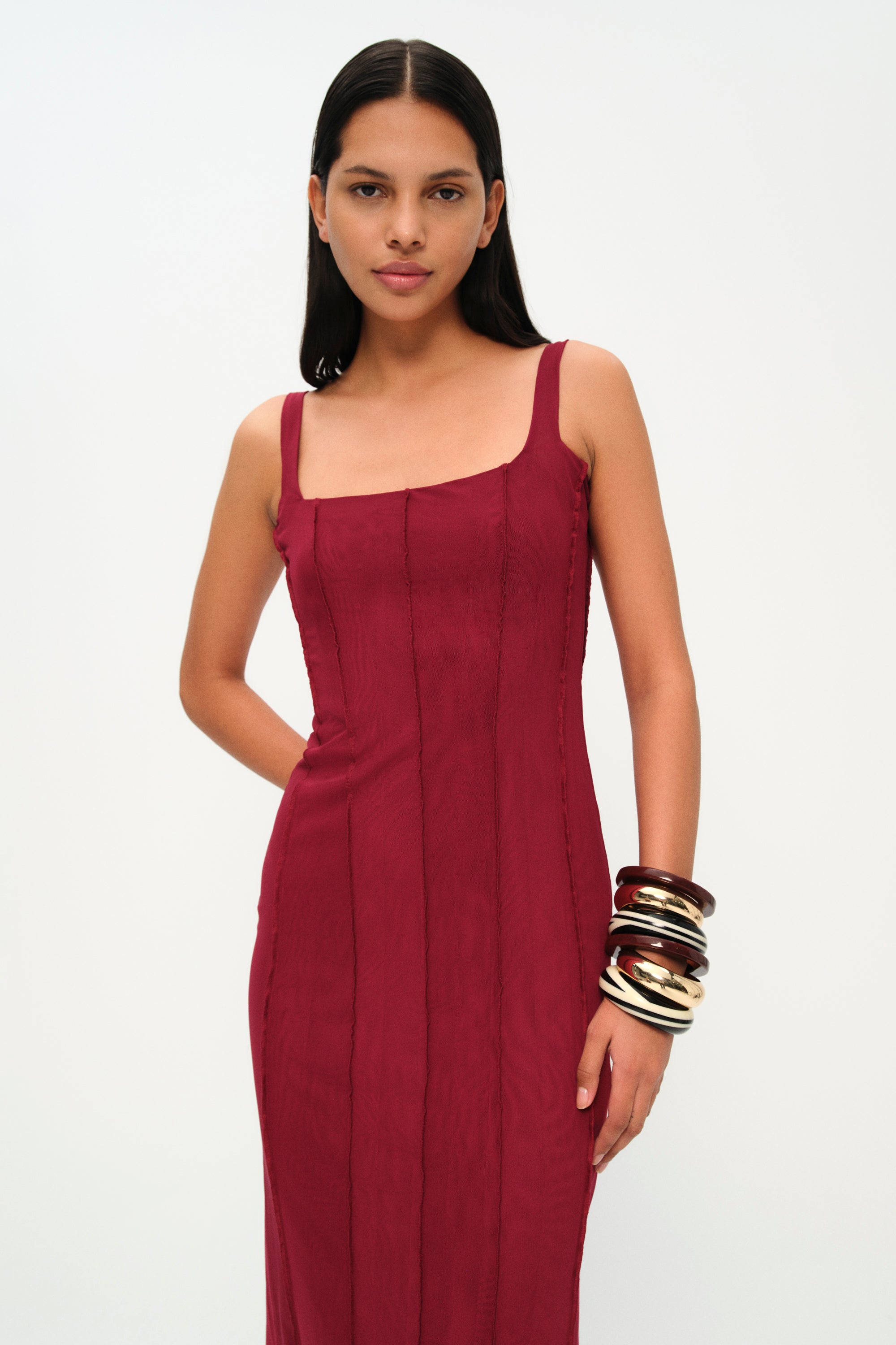 Bordo ince askılı midi elbise