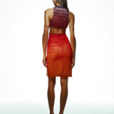 Khela turuncu gradyan baskı dik yaka kolsuz drape detaylı midi elbise