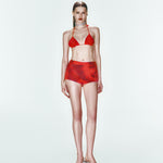 Kırmızı desenli mini şort