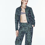 Yeşil baskı desenli pantolon