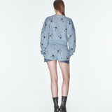 Mavi çiçek boncuk işlemeli overize sweatshirt