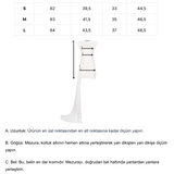 Beyaz yüksek yaka tokalı drapeli kuyruk detaylı mini elbise