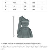 Yeşil bele oturan tek kol mini elbise