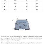 Mavi boncuk çiçek işlemeli cepli şort