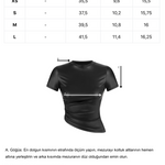 Khela siyah drape detaylı yarım kol top