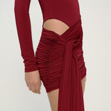  Bordo yüksek yaka uzun kollu drapeli mini elbise