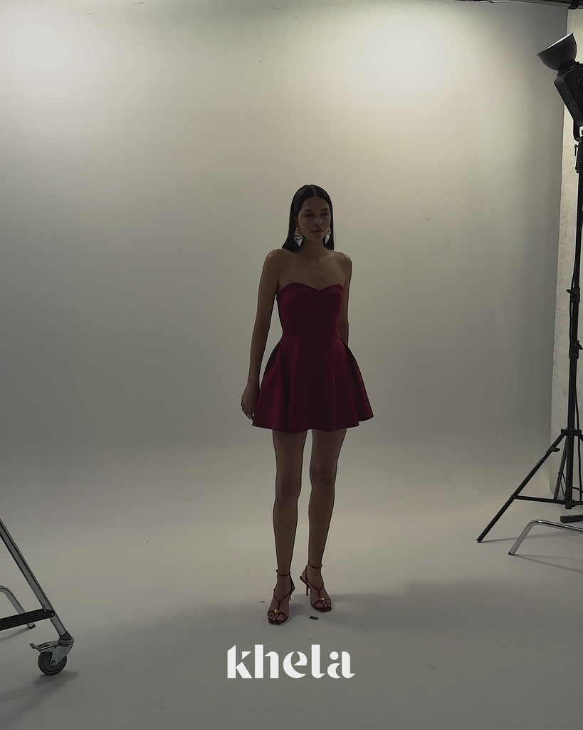 Khela bordo godet detaylı mini elbise