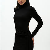 Siyah yüksek yaka uzun kollu drapeli mini elbise 