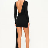 Siyah yüksek yaka uzun kollu drapeli mini elbise 